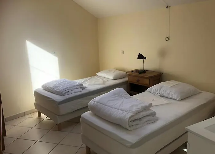 Maison Place Manemeur